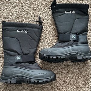 Kamik Black Insulated Snow Boots